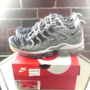 Nike Vapor Max Plus